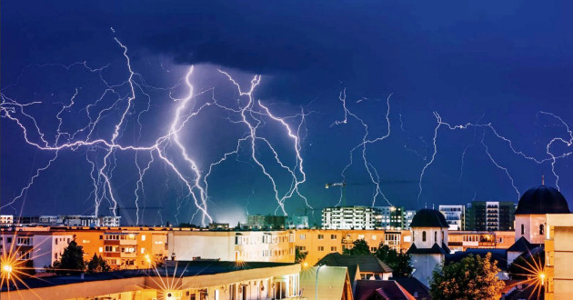 Cel mai mare „fulger albastru”
