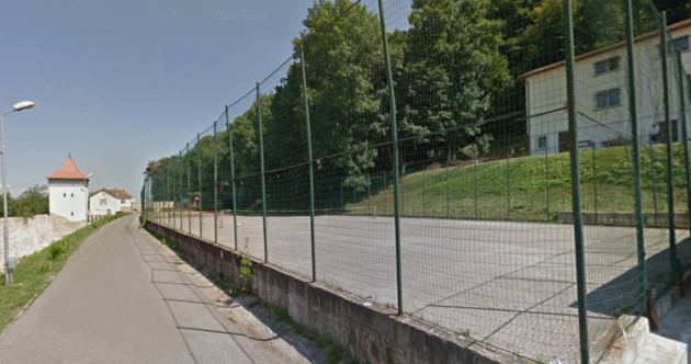 Terenurile de tenis de Sub Tâmpa, refăcute. Accesul va fi securizat: doar în pantofi de tenis, pe bază de rezervare