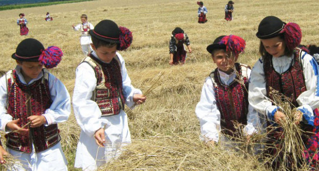 Duminică, zi de vizitat Drăguşul