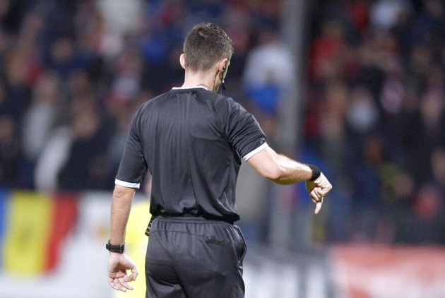 Două brigăzi de arbitri din România, în prima etapă a Europa League