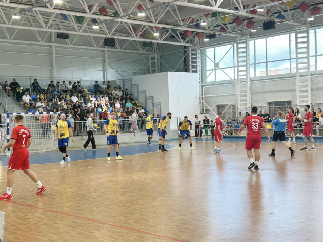 CSM Făgăraş şi Teutonii Ghimbav, start cu dreptul în Divizia A