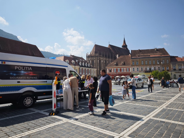 O ultimă lecţie pentru şcoala care stă să înceapă: pieton, biciclist, pasager