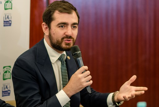 Următorii „speciali”, primarii