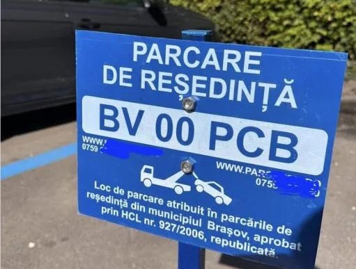 La ofertă, 150 de lei: un nou tip de „blocator” de parcare, promovat prin Braşov