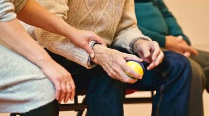 Peste 900 de controale la serviciile sociale: personal insuficient, lipsa serviciilor de recuperare, condiţii de cazare şi mâncare necorespunzătoare