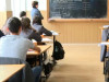 Se caută profesori care să facă subiectele pentru examenele din vară, şi cele pentru copii, şi cele pentru dascăli 