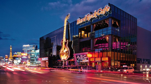 Hard Rock Cafe la Braşov, Timişoara, Iaşi, Cluj