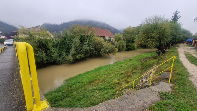 Bărcuţe pe Ghimbăşel, săptămâna viitoare. Regaţa se amână
