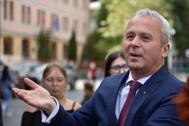 Rectorul Universităţii Braşov devine membru corespondent al Academiei Române