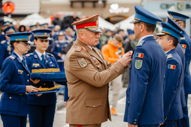 Două zile dedicate militarilor din Braşov  