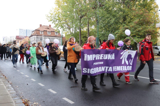 Braşovul anunţă un marş pentru siguranţa femeilor