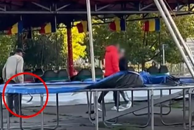 A tăiat un copil cu secera. Încadrarea faptei: „purtare abuzivă” şi „tulburarea ordinii şi liniştii publice”