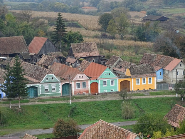 Casele de la sate vor putea fi construite fără autorizaţie