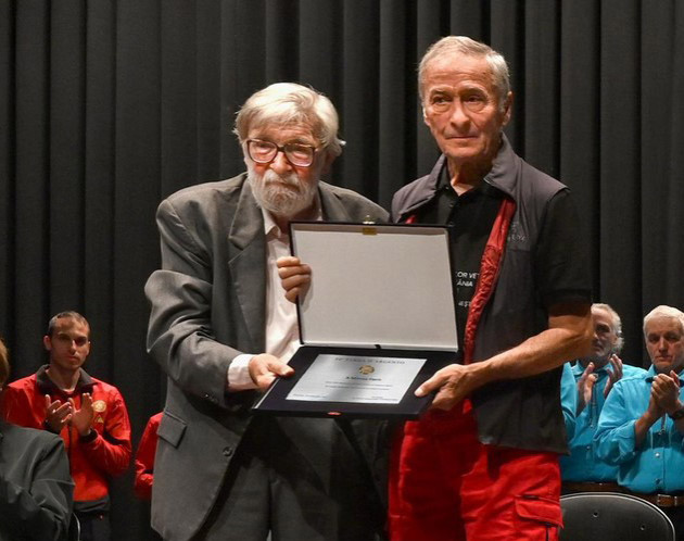 O întâlnire „de colecţie”, azi la Olimpia