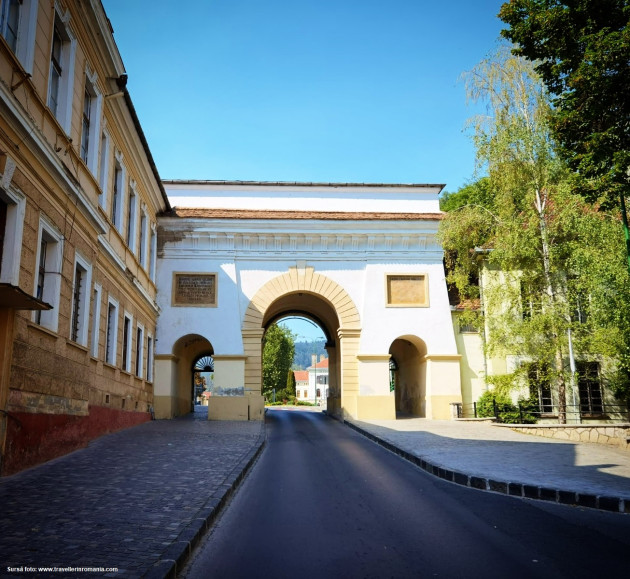 Mai avea un pic și iscălea tot Brașovul. Un „amorezat până peste poate”