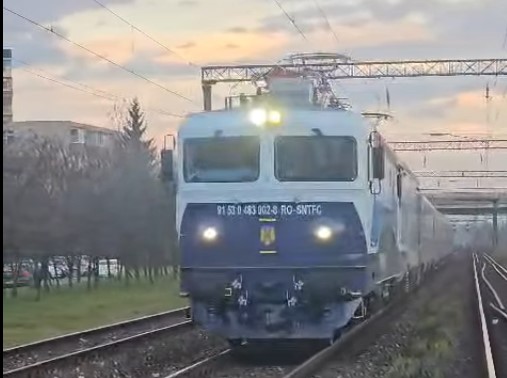 Fostă „Diesel”, acum electrică: A doua locomotivă transformată la Brașov a intrat pe șine