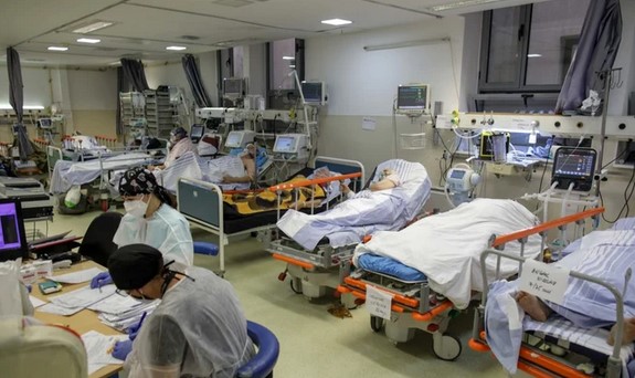 Medicii vor putea raporta abuzurile din spitale direct Ministerului Sănătăţii. Confidenţialitatea va fi garantată