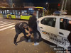 În stare să se bată cu toţi, pentru două sticle de băutură