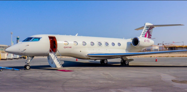 Avem aeroport, apar VIP-urile prin Braşov. Un prinţ din Malaiezia, al 3-lea zbor privat de lux