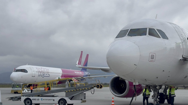 Plase anti-păsări de 139.000 lei pentru protecţia Aeroportului Braşov