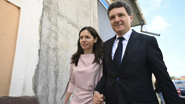Nuntă la Cotroceni 