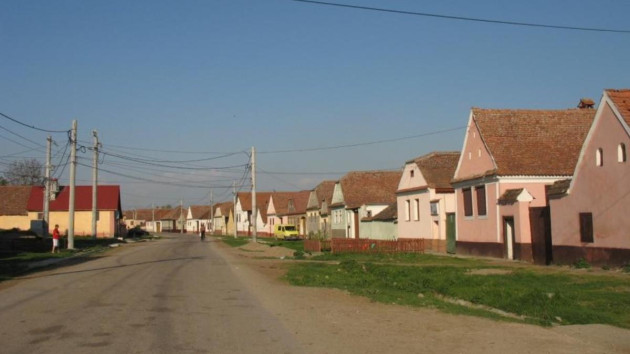 Încă o primărie îşi face parc fotovoltaic: Ungra  