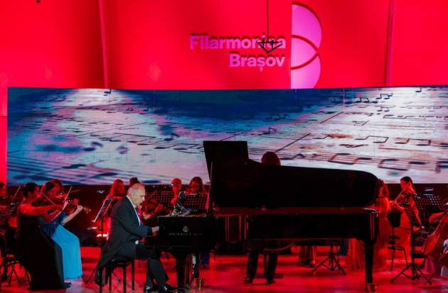 Filarmonica „donează” concertul de Ziua Naţională celor de la Hospice, pentru noul centru ce va fi construit pentru bolnavii de cancer