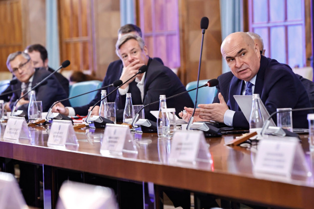 Anunţ de la Guvern: Procedurile de obţinere a avizelor ISU vor fi simplicate, urmează şi cele de mediu