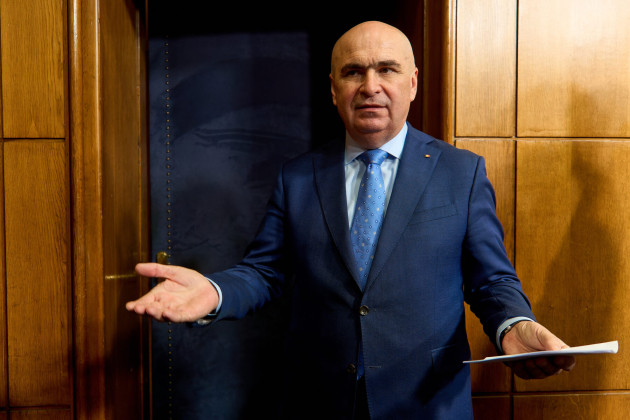 Efectul Legii Bolojan: A scăzut cu 44% numărul de profesori suplinitori  