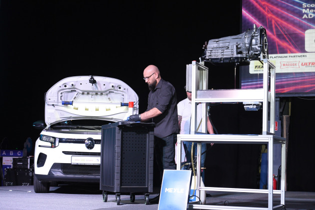 Cel mai bun mecanic auto a fost ales la Brașov și a plecat acasă cu un Citroën C3. Brașovul a dat câștigătorul secțiunii „Mecanică”