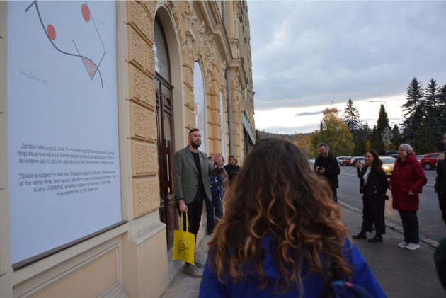 Un tur ghidat printr-un „trecut care nu trece” 