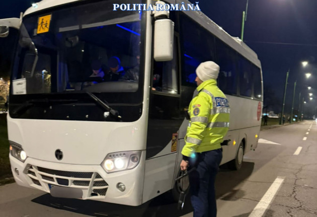 Tirişti şi taximetrişti: 1 amendă la 3 minute