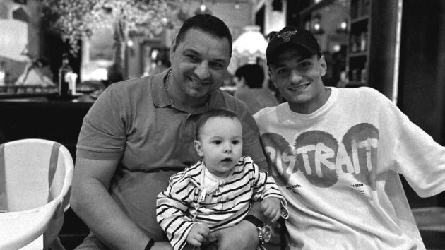 Ganea face memorial pentru fiul decedat. Îi vin la Făgăraș Belodedici, Marica, Chiriță, Lupu, Buga, Trică, Ivan