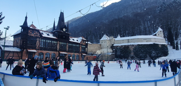 Din 5 decembrie, braşovenii se vor putea bucura de patinoarul de la Baza Olimpia