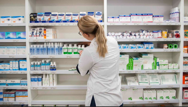 4 farmacii din Braşov şi Făgăraş, deschise în noaptea de Revelion