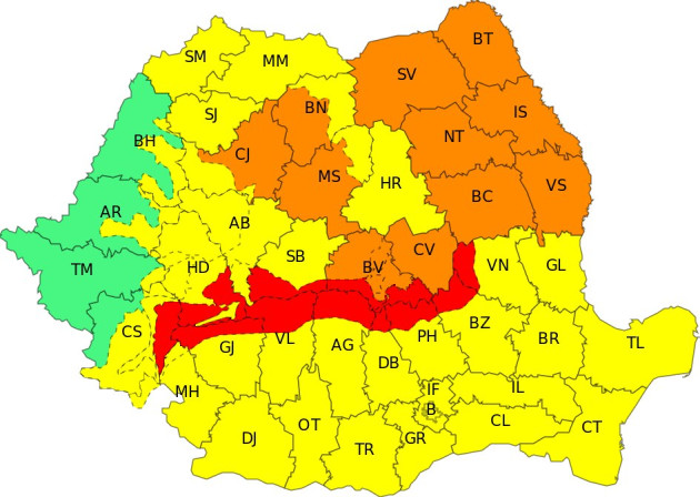 Vreme rea în toată ţara. Braşovul, sub cod portocaliu şi roşu de ninsori viscolite şi vânt puternic
