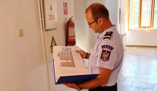 Trei grădiniţe din Braşov, aduse „la zi” în ceea ce priveşte protecţia la incendii 
