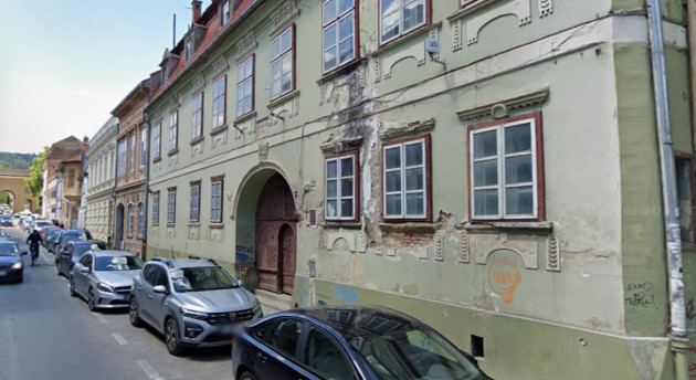 390.000 de lei pentru proiectantul care va schiţa repunerea în valoarea a unei clădiri emblematice: Poarta Schei nr. 14
