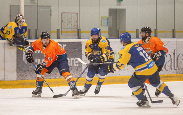 Corona îşi consolidează poziţia de lider în Erste Liga