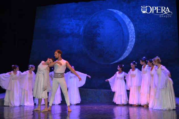 „Crai Nou”, pe scena Operei Braşov, în ziua Micii Uniri