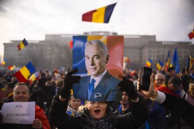 „Este lumea cealaltă, paralelă cu a noastră”