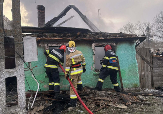 10 incendii în Brașov, în 48 de ore! Bilanțul este tragic