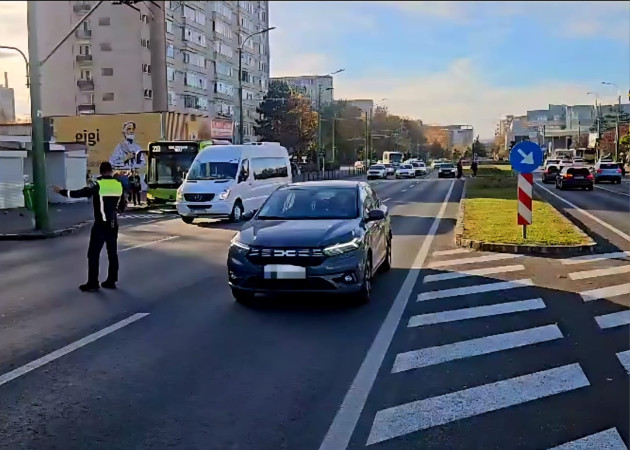 Ora cu 30 de poliţişti pe străzi