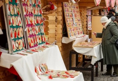 Primul târg al anului în Piaţa Sfatului: „Mărţişor”