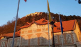 Casa de Cultură din Râşnov: proiect respins. Comisia Zonală a Monumentelor Istorice Braşov cere Primăriei să elimine betonul din proiect