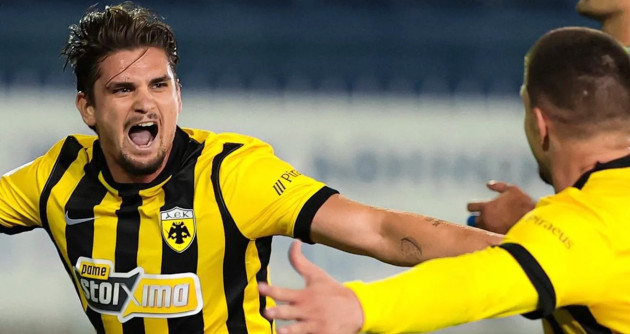 Răzvan Marin, gol şi pase de gol pentru AEK Atena.