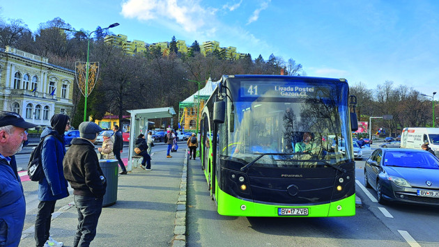 Cum face RATBV o economie de 21.000 de lei pe lună. Scoate cele 6 autobuze pentru 9 – 13 angajaţi 