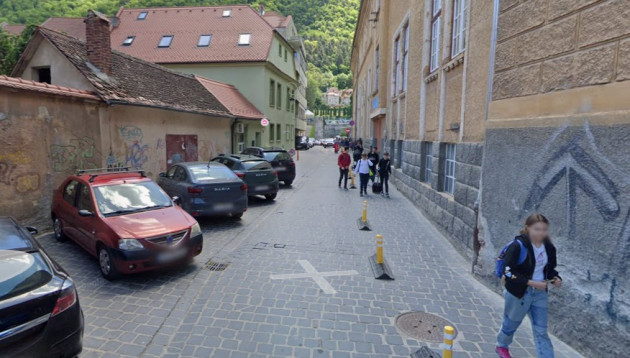 O nouă barieră în zona istorică a Braşovului 