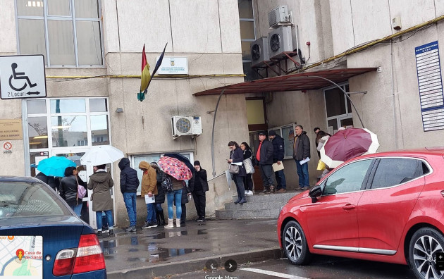 „Informaţia asta ar trebui să ajungă la toată lumea”: Bolnavii la pat pot cere tratament gratuit acasă, 90 - 180 de zile pe an