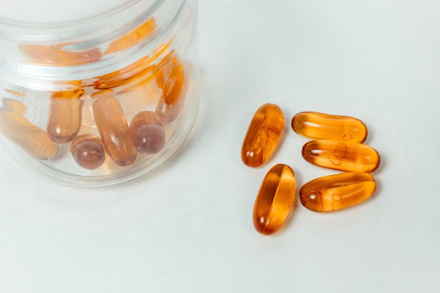 Cum să îți crești aportul de vitamine prin dietă și suplimente
